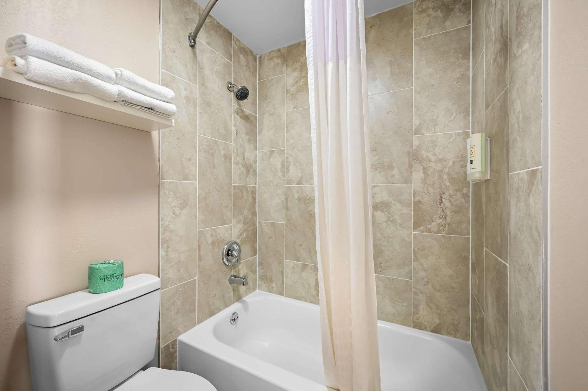 Quality Inn Fort Myers - Cape Coral Экстерьер фото
